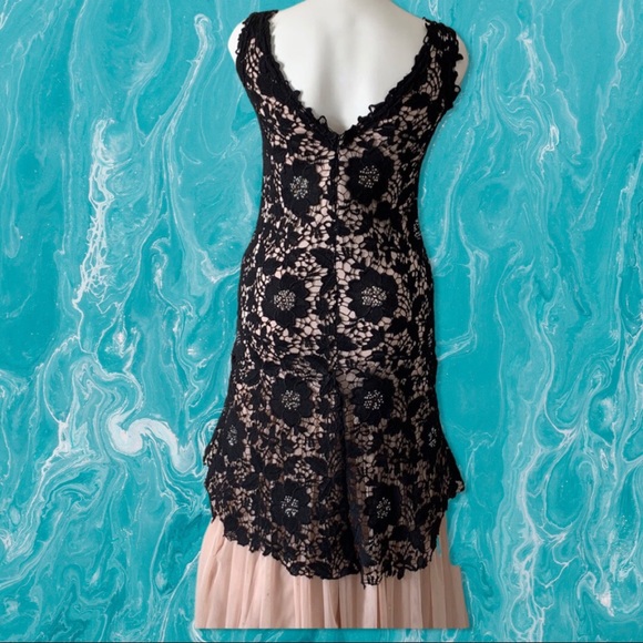 Betsy Adam peach & black Swarovski stone gown - Picture 7 of 17